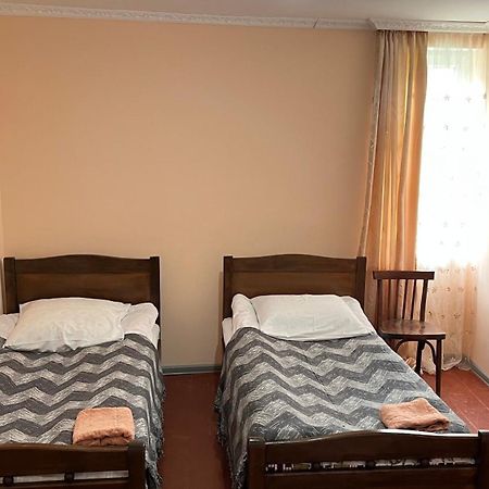 Ciuri'S Guesthouse Zhabeshi Kültér fotó