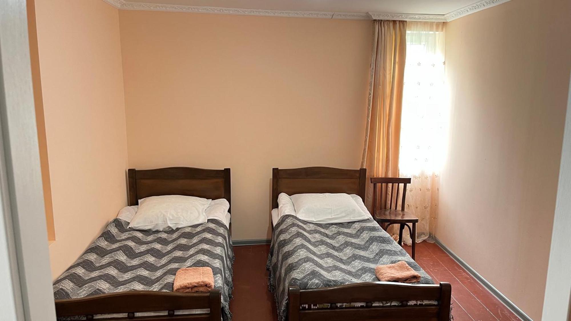 Ciuri'S Guesthouse Zhabeshi Kültér fotó